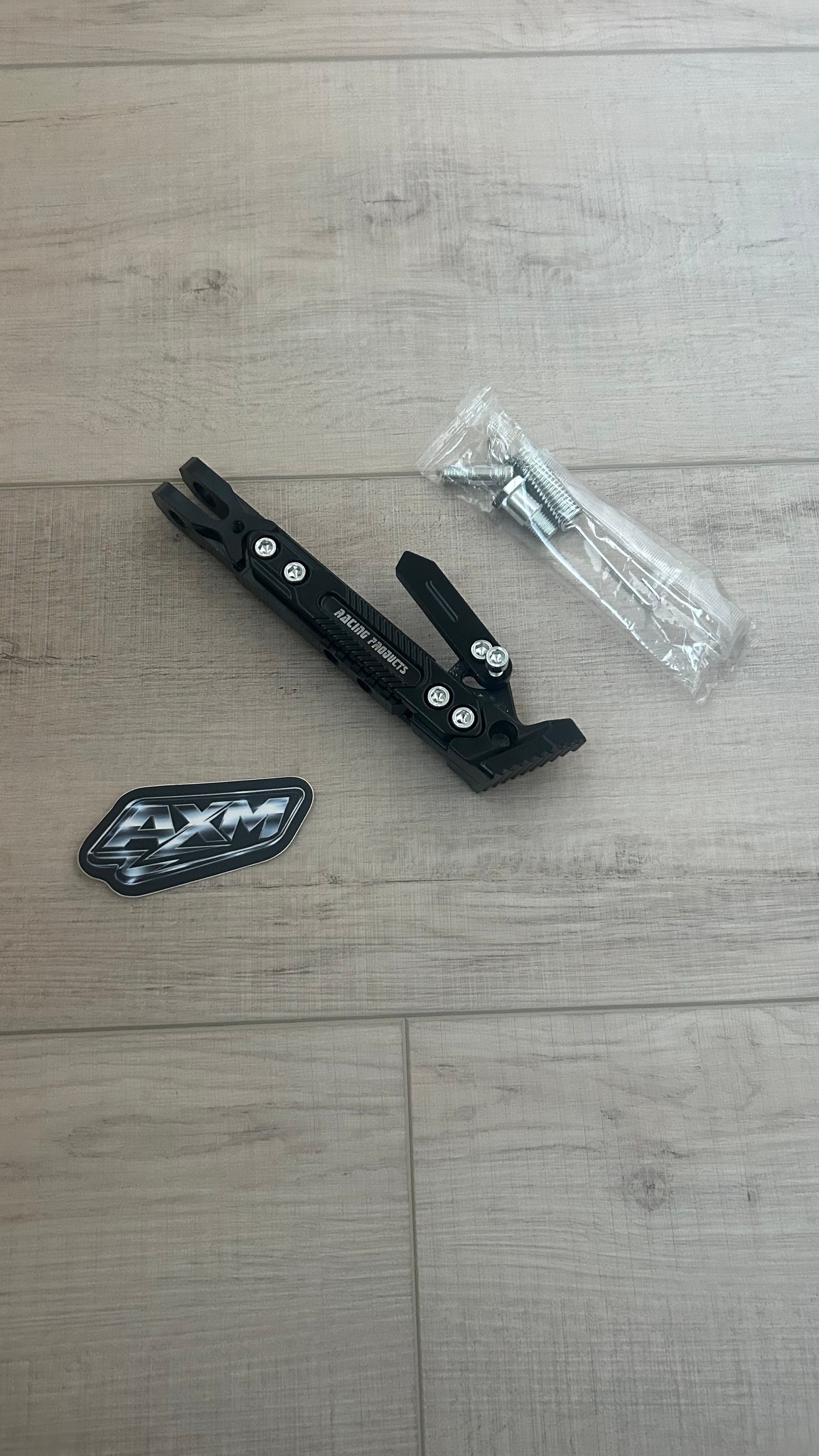 Upgraded Tuttio Kickstand