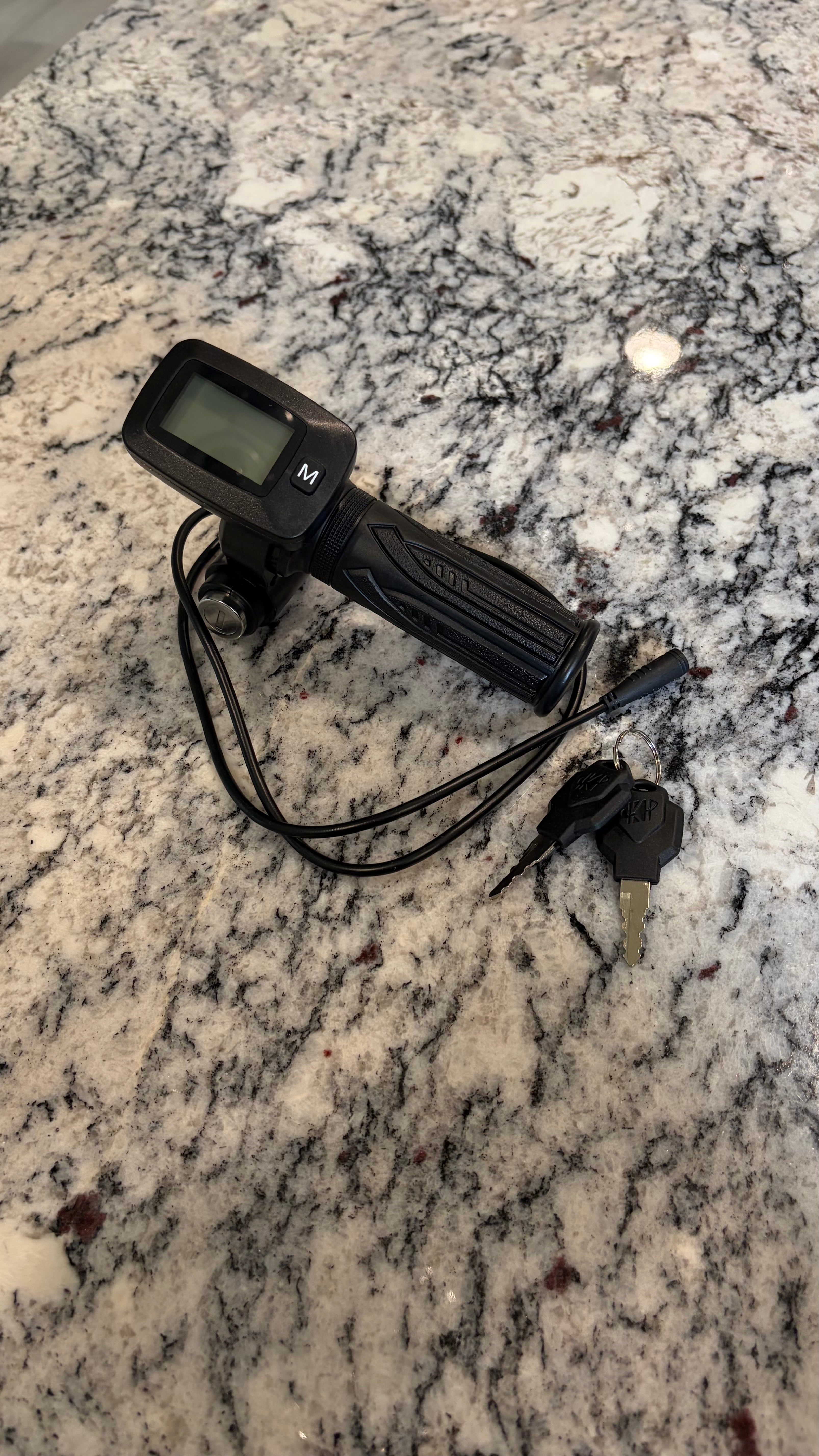 Tuttio Soleil 01 Stock Throttle Replacement