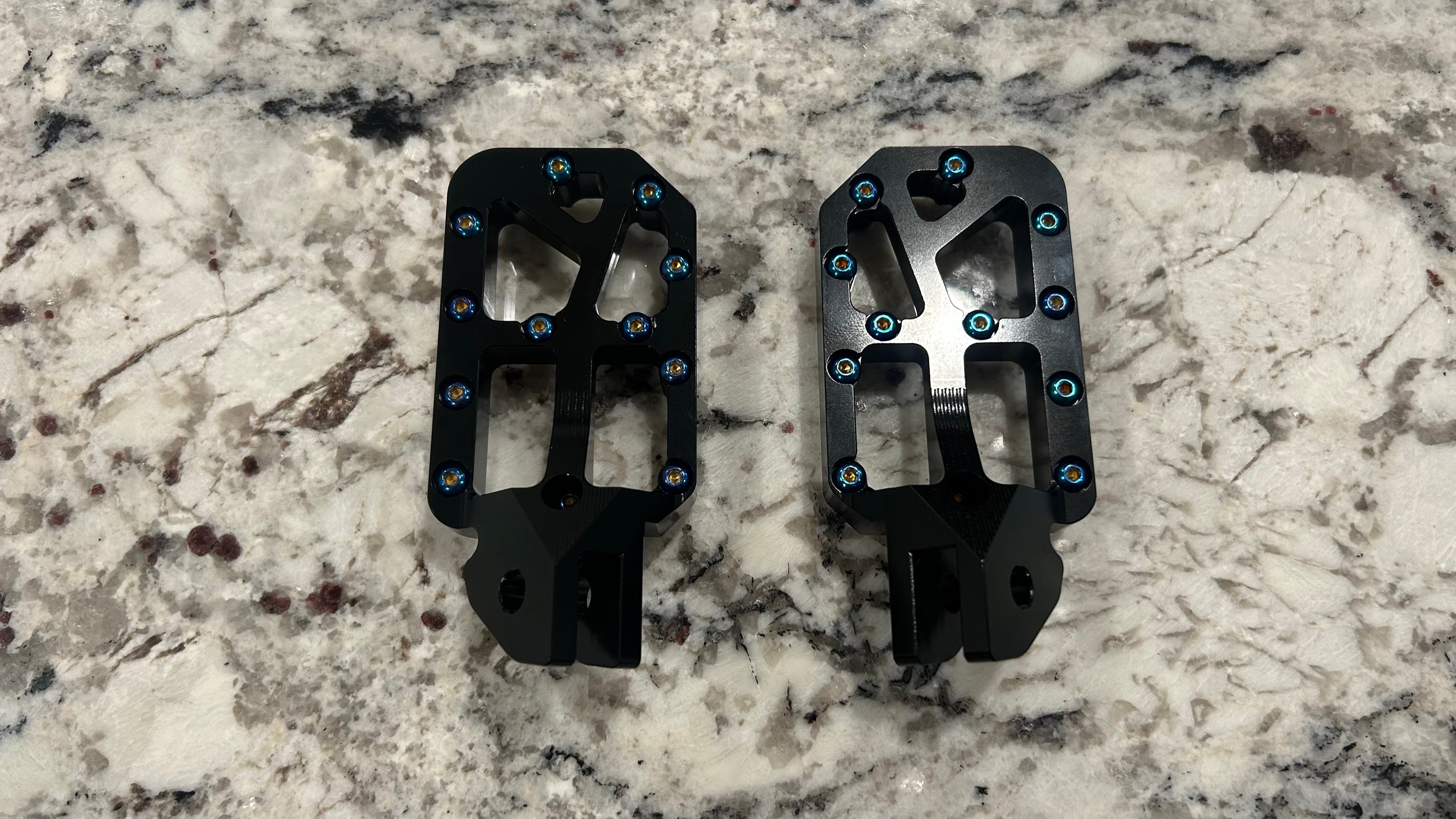 Talaria X3/E-Ride Pro/Surron LBX Woodniu Upgraded Titanium Pegs