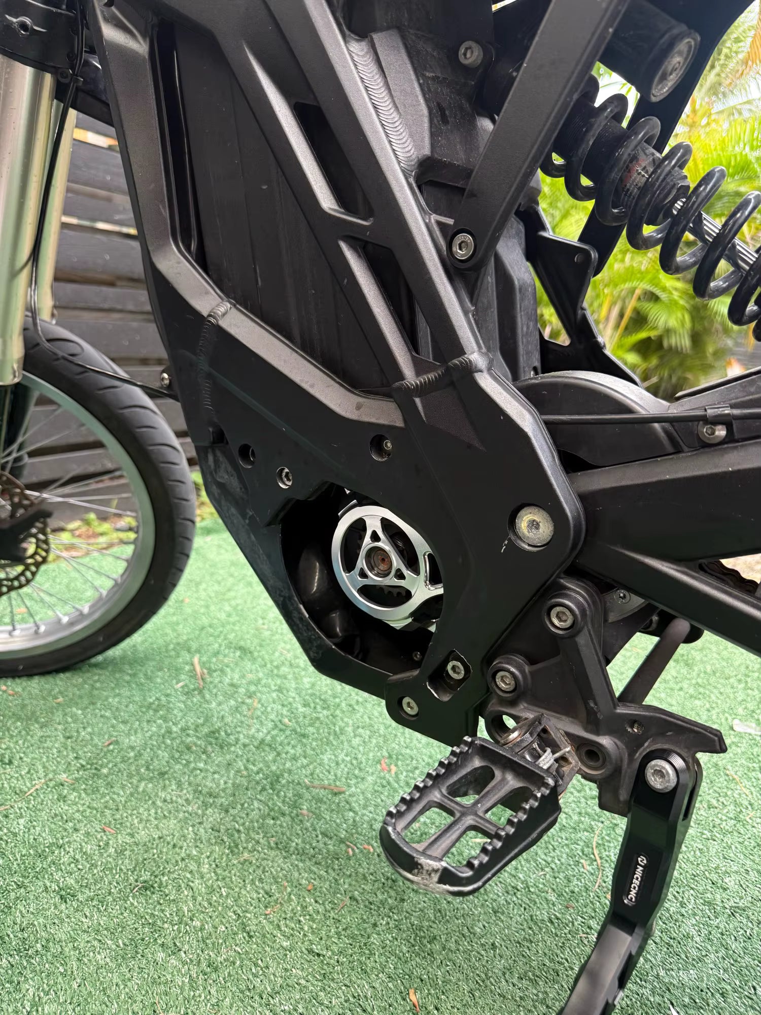 Upgraded Surron LBX / E-Ride Pro SS 2.0 Metal Motor Cover