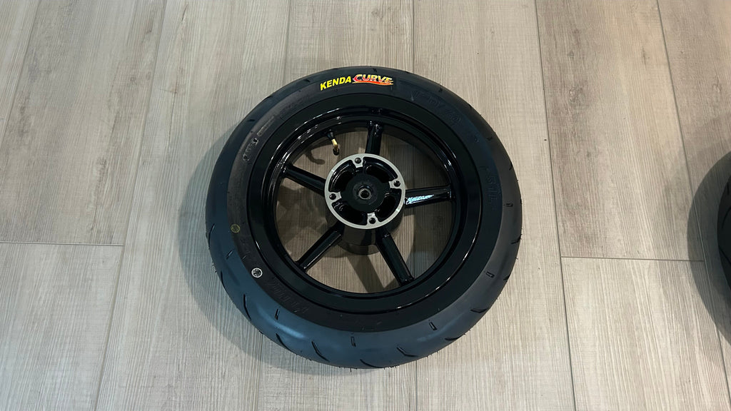 Tuttio Soleil 01/Yozma IN10 12-Inch Supermoto Wheelset (PREORDER)