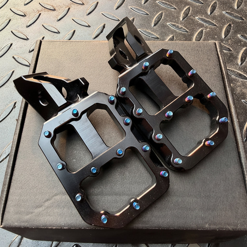 Surron Ultra Bee/LBX Wide Titanium Pegs