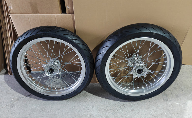 Surron LBX 17" Chrome Wheelset+Pre-installed Tires