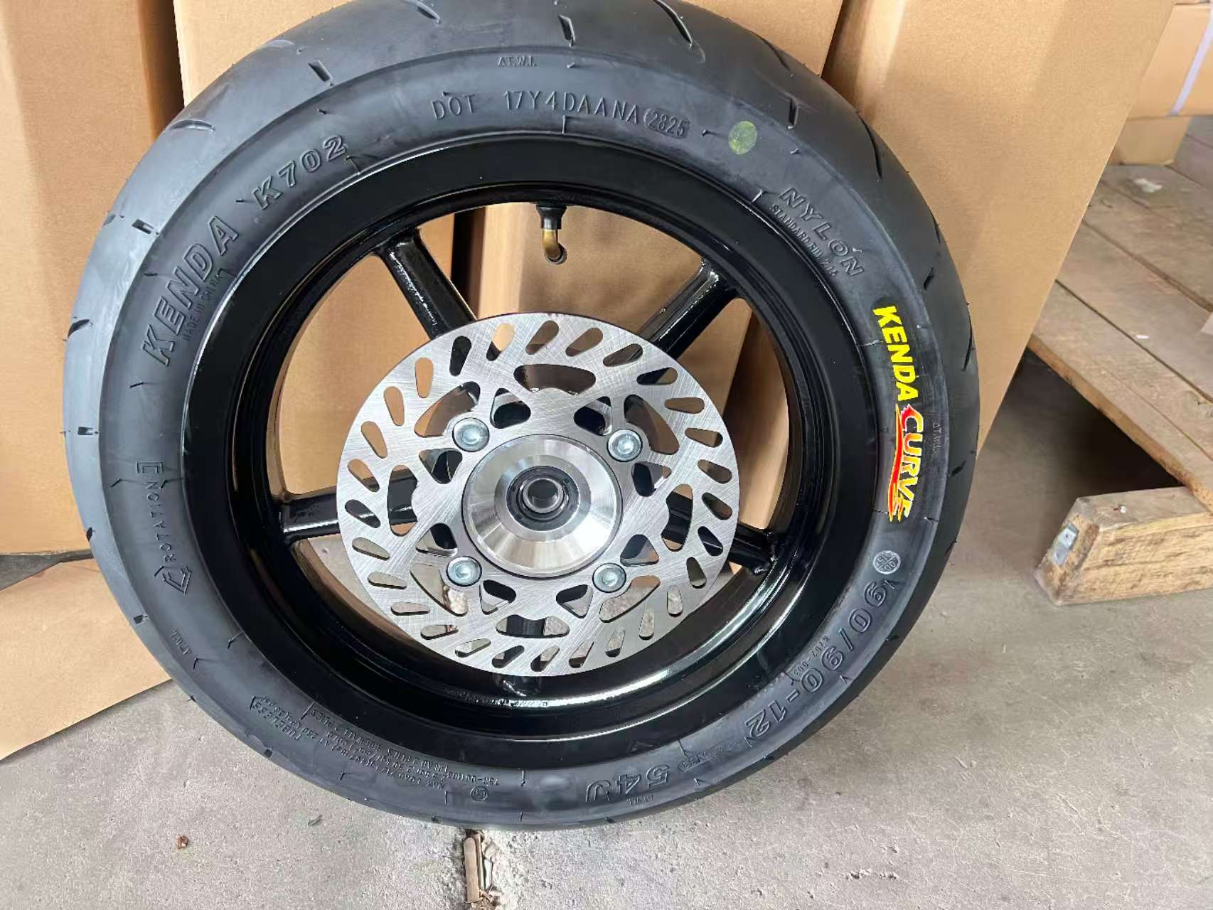 Tuttio Soleil 01/Yozma IN10 12-Inch Supermoto Wheelset (PREORDER)
