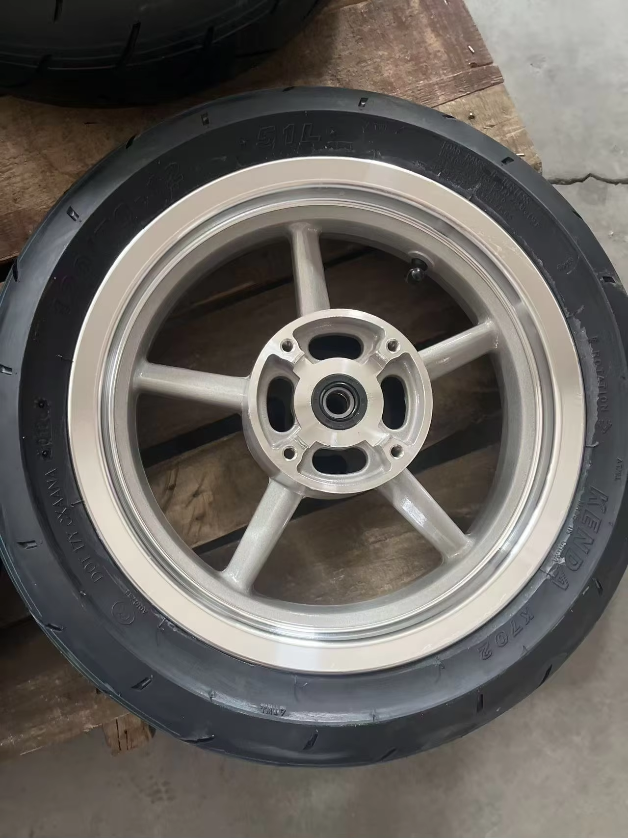 Chrome Tuttio Soleil 01/Yozma IN 10 Wheelset