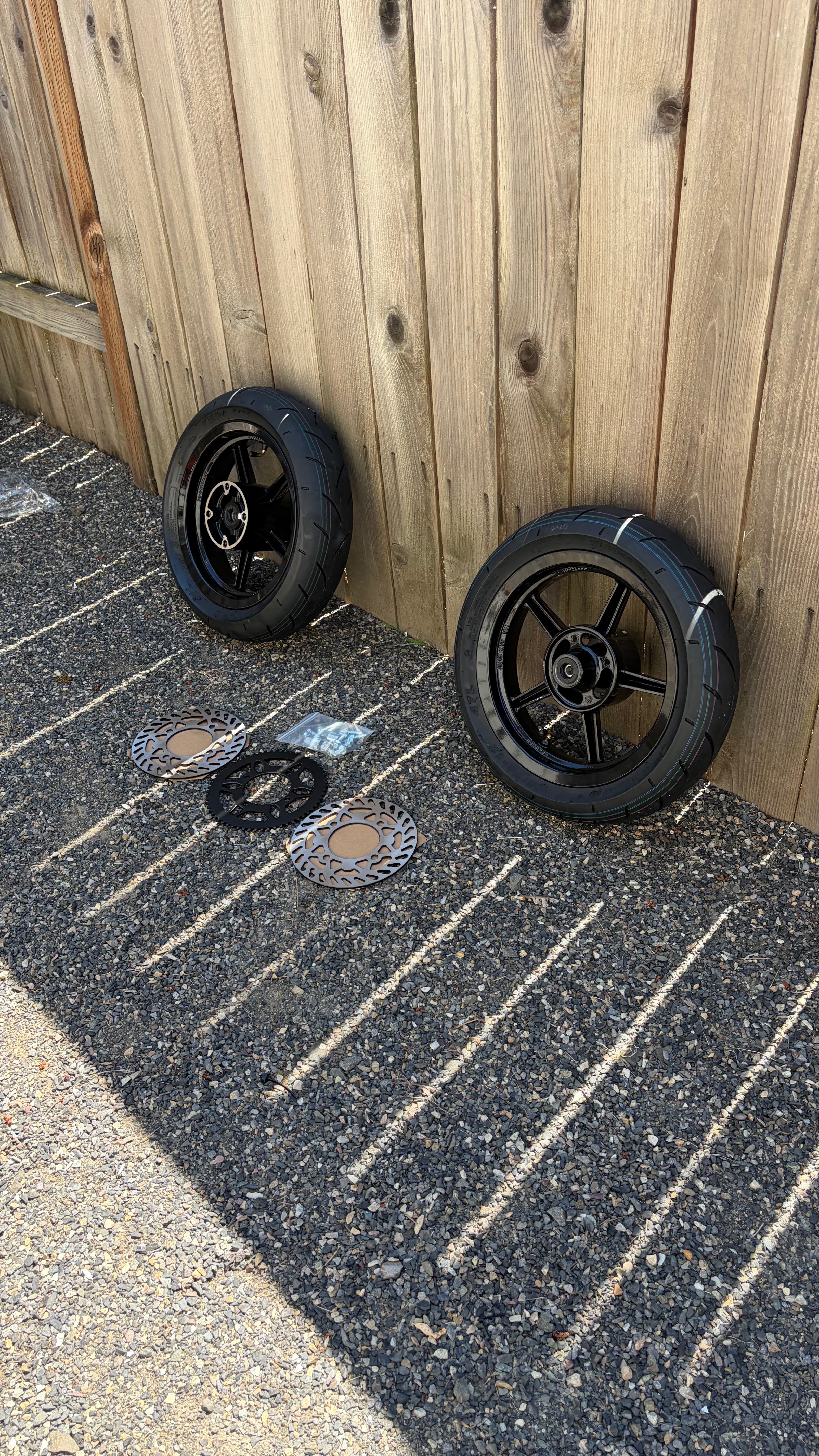 Tuttio Soleil 01/Yozma IN10 12-Inch Supermoto Wheelset