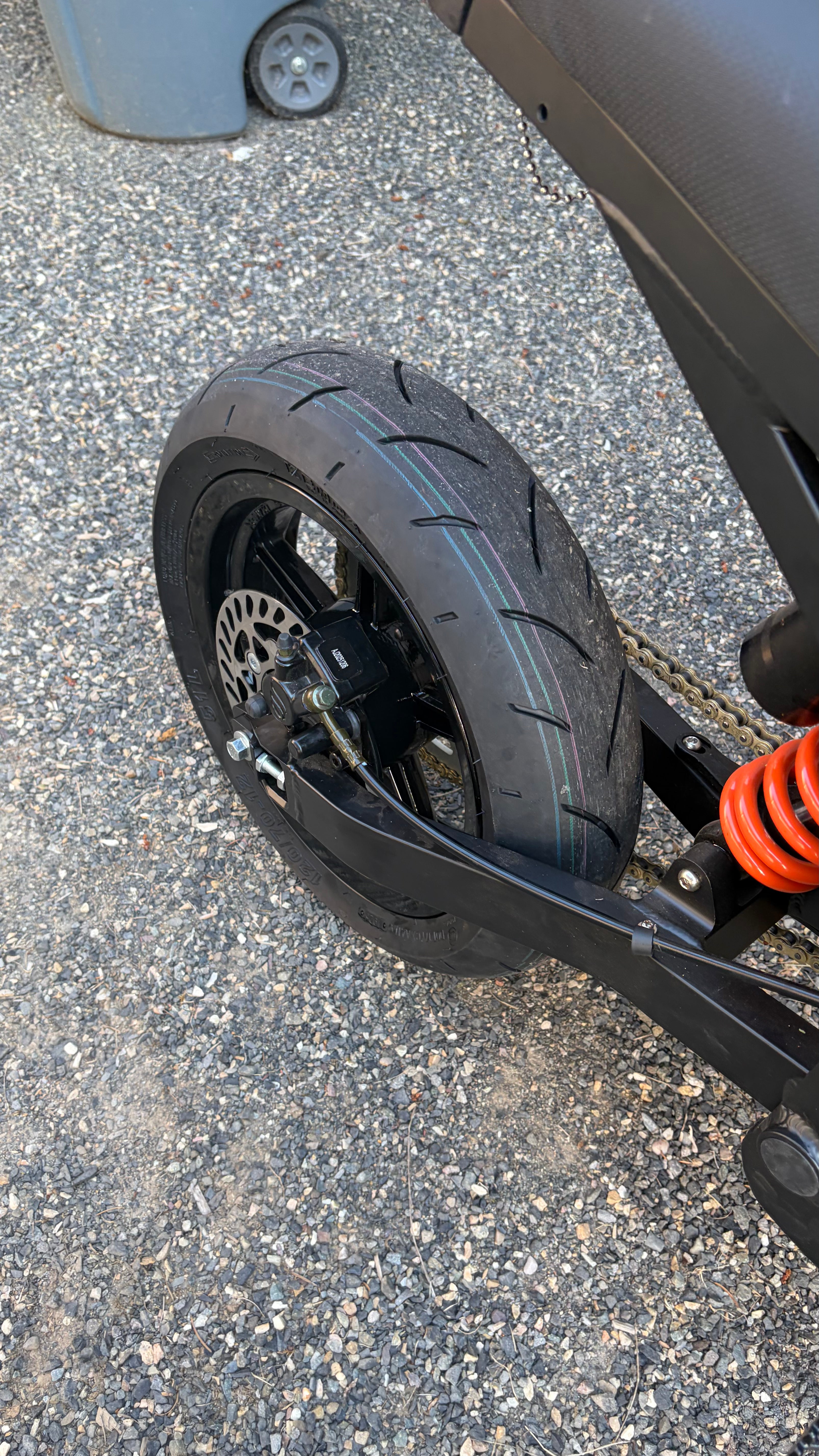 Tuttio Soleil 01/Yozma IN10 12-Inch Supermoto Wheelset