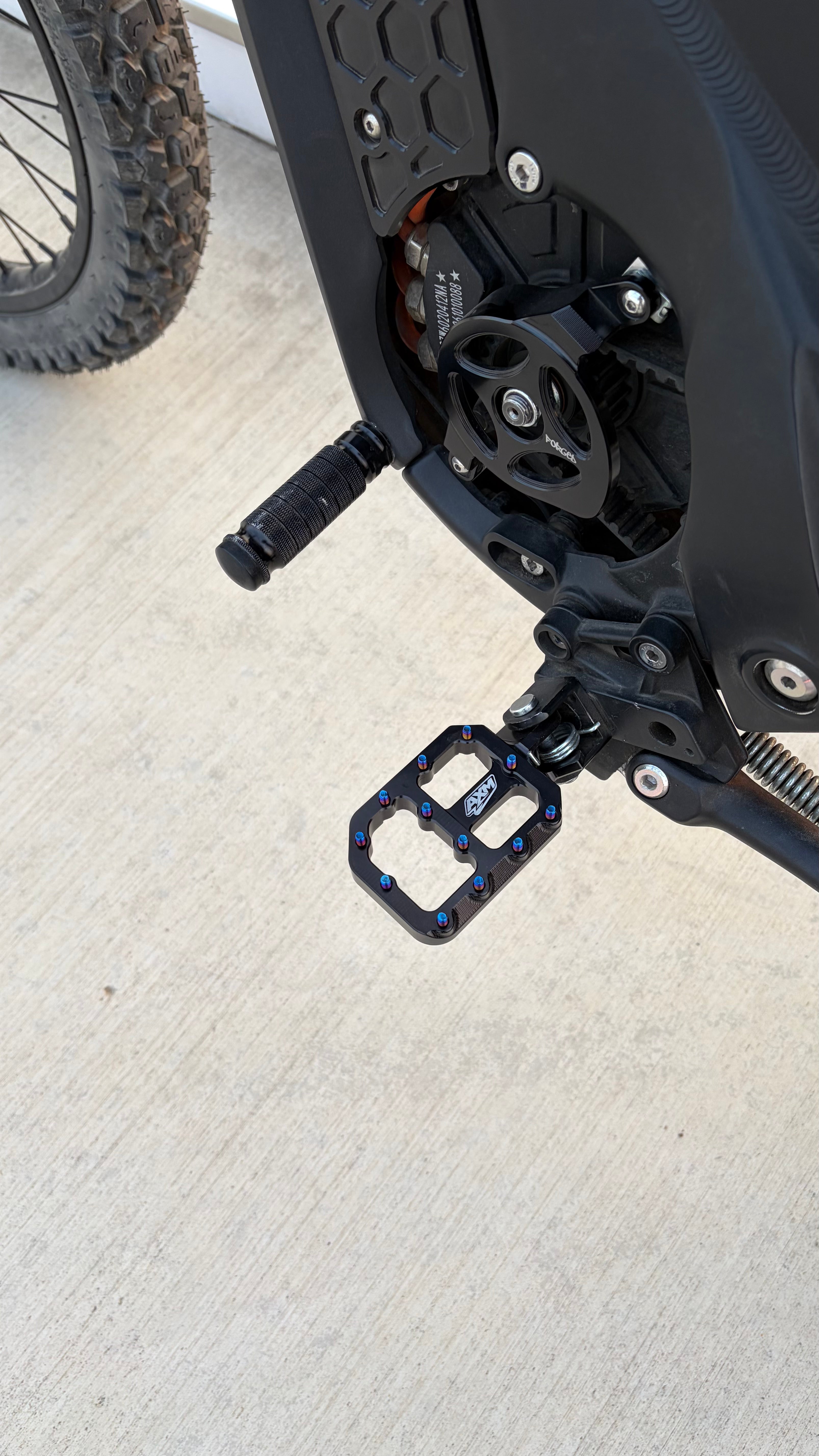 Extra Wide Talaria X3 Titanium Pegs with Mounting Kit