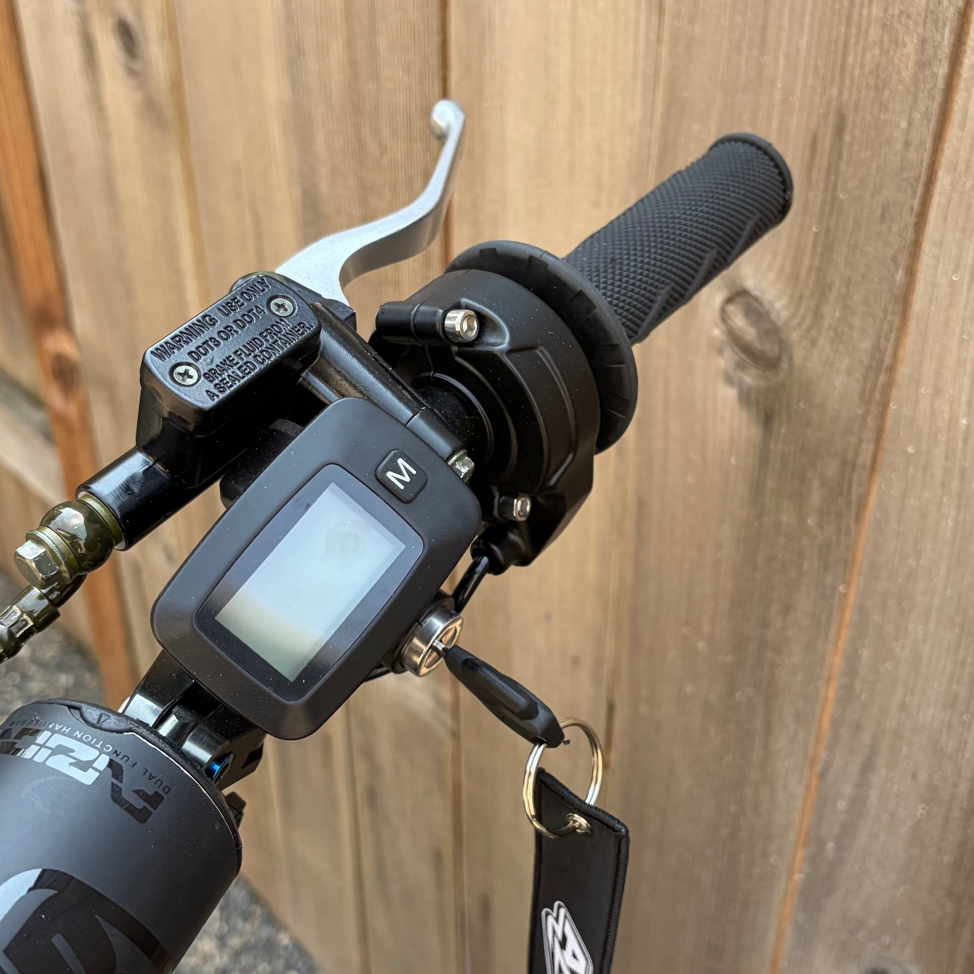 Tuttio Soleil 01 Plug & Play Surron Throttle
