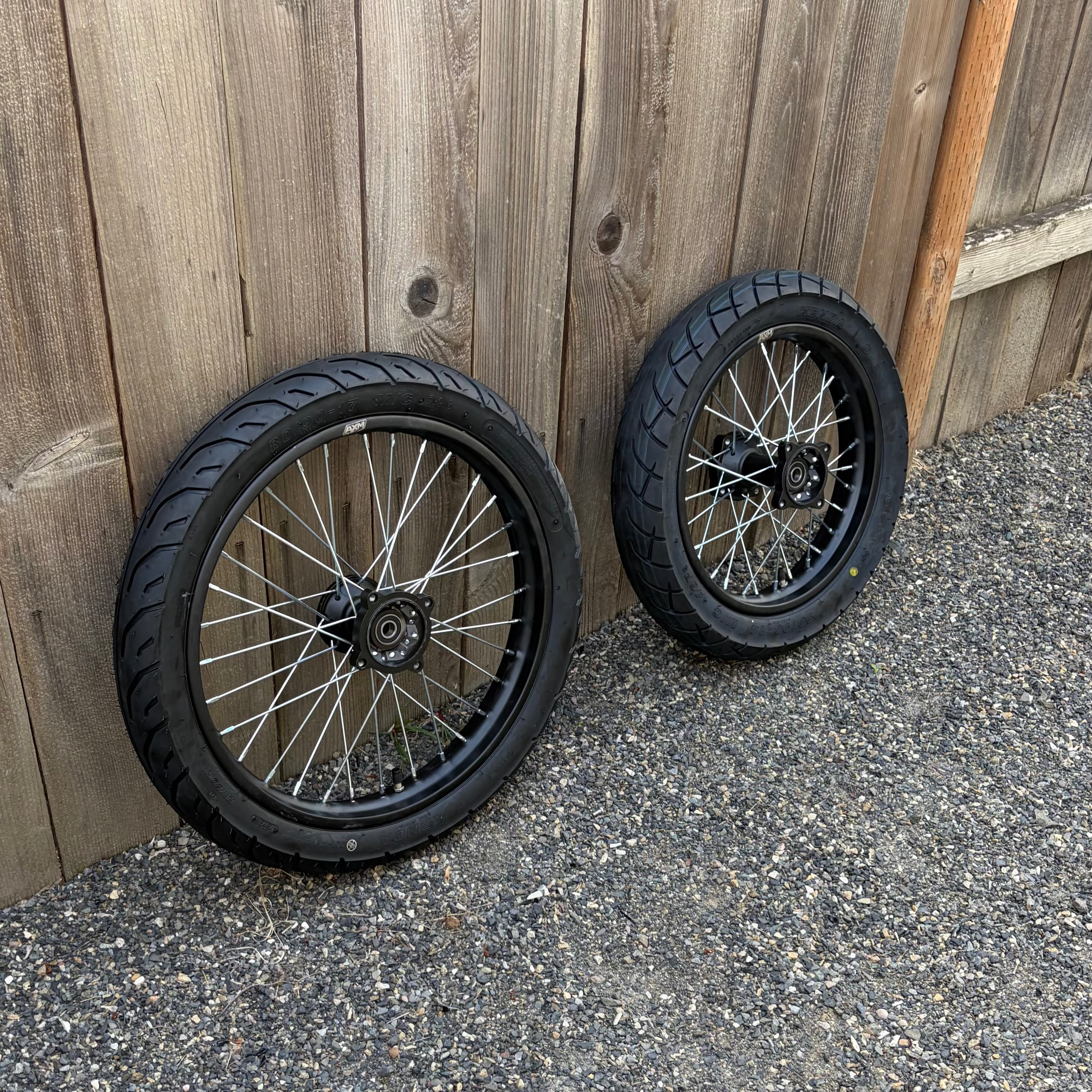 17/14 Tuttio / Yozma Supermoto Wheel Set (FAST SHIPPING)