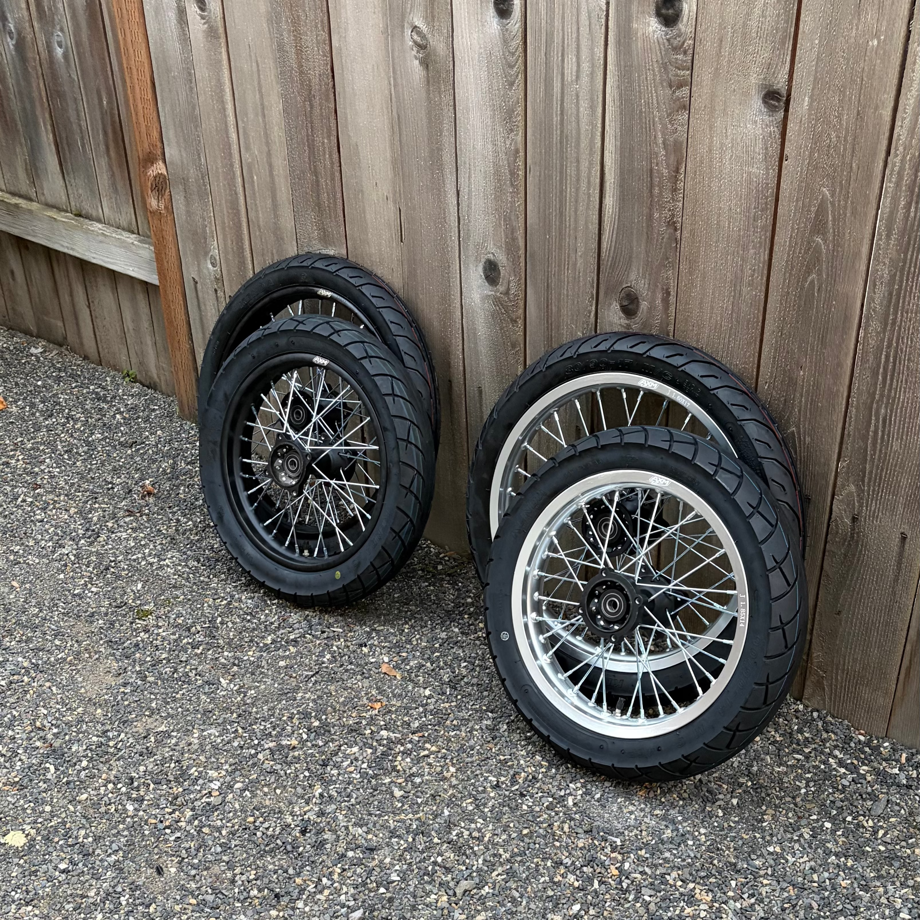 17/14 Tuttio / Yozma Supermoto Wheel Set (FAST SHIPPING)