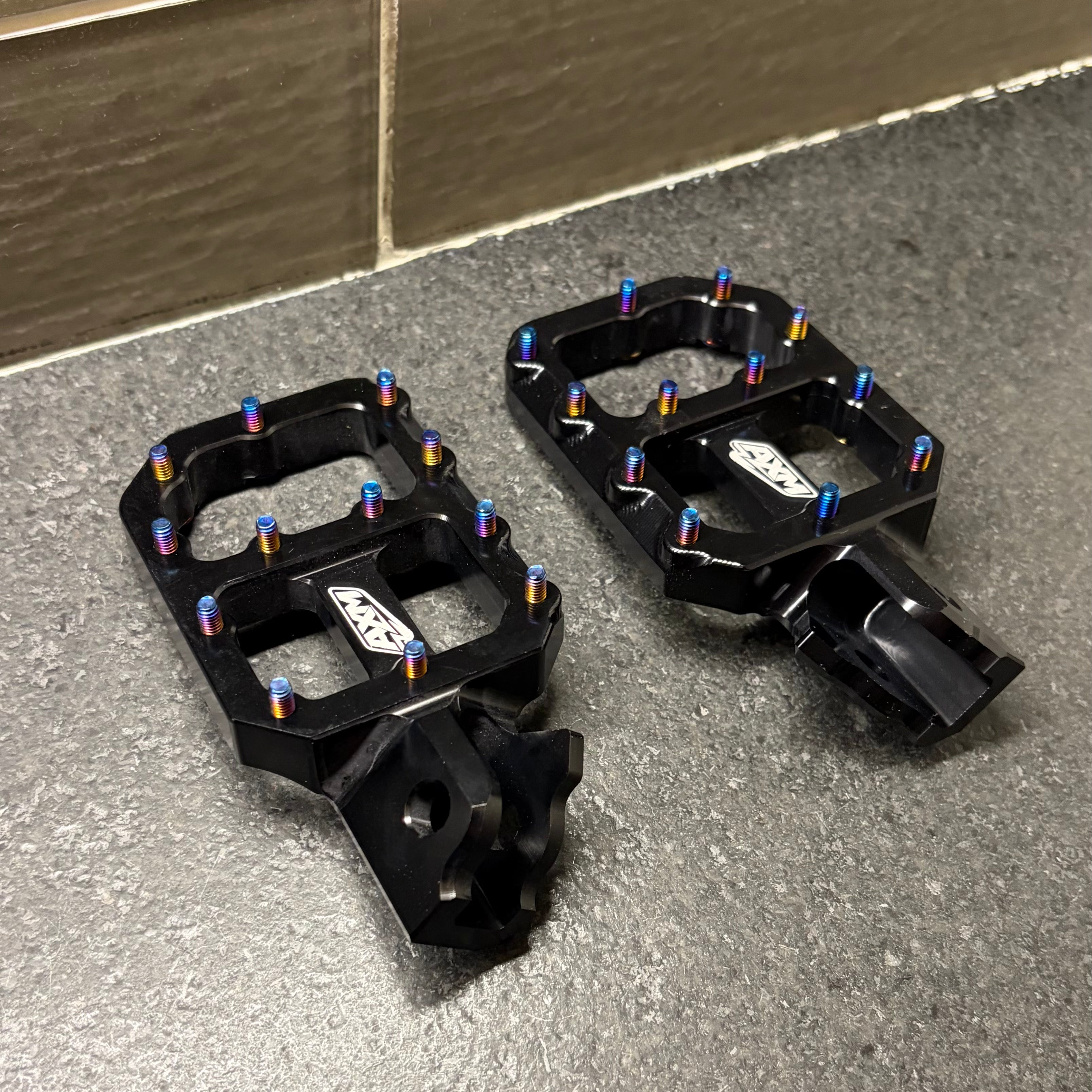 Surron LBX Wide Titanium Pin Pegs (SHIPS SAME DAY)