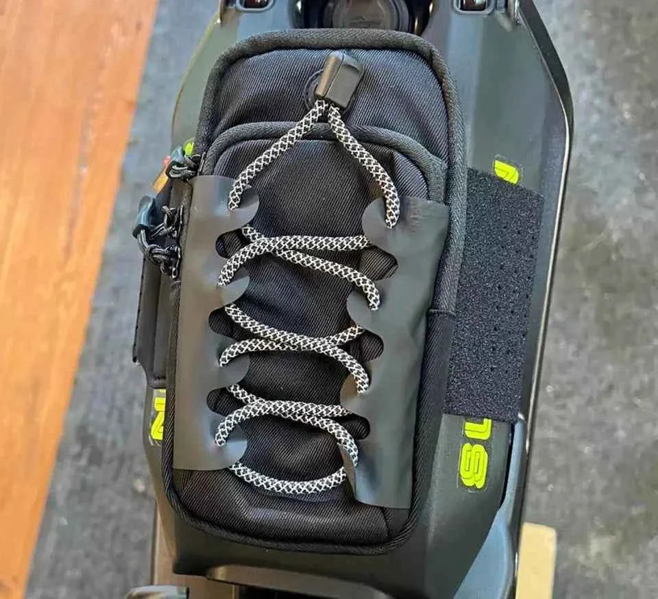 Universal Emoto Seat Bag