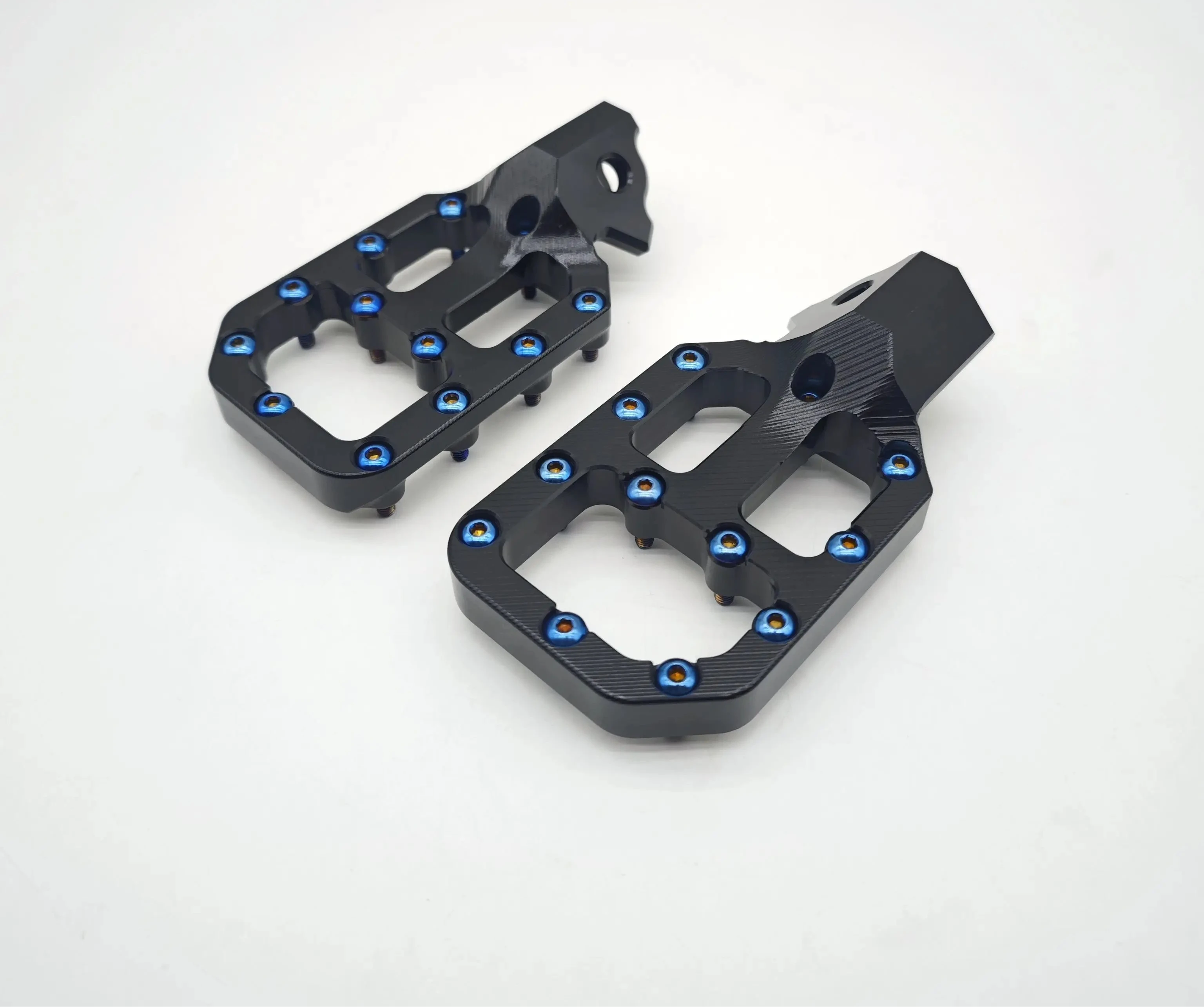 Surron Ultra Bee/LBX Wide Titanium Pegs