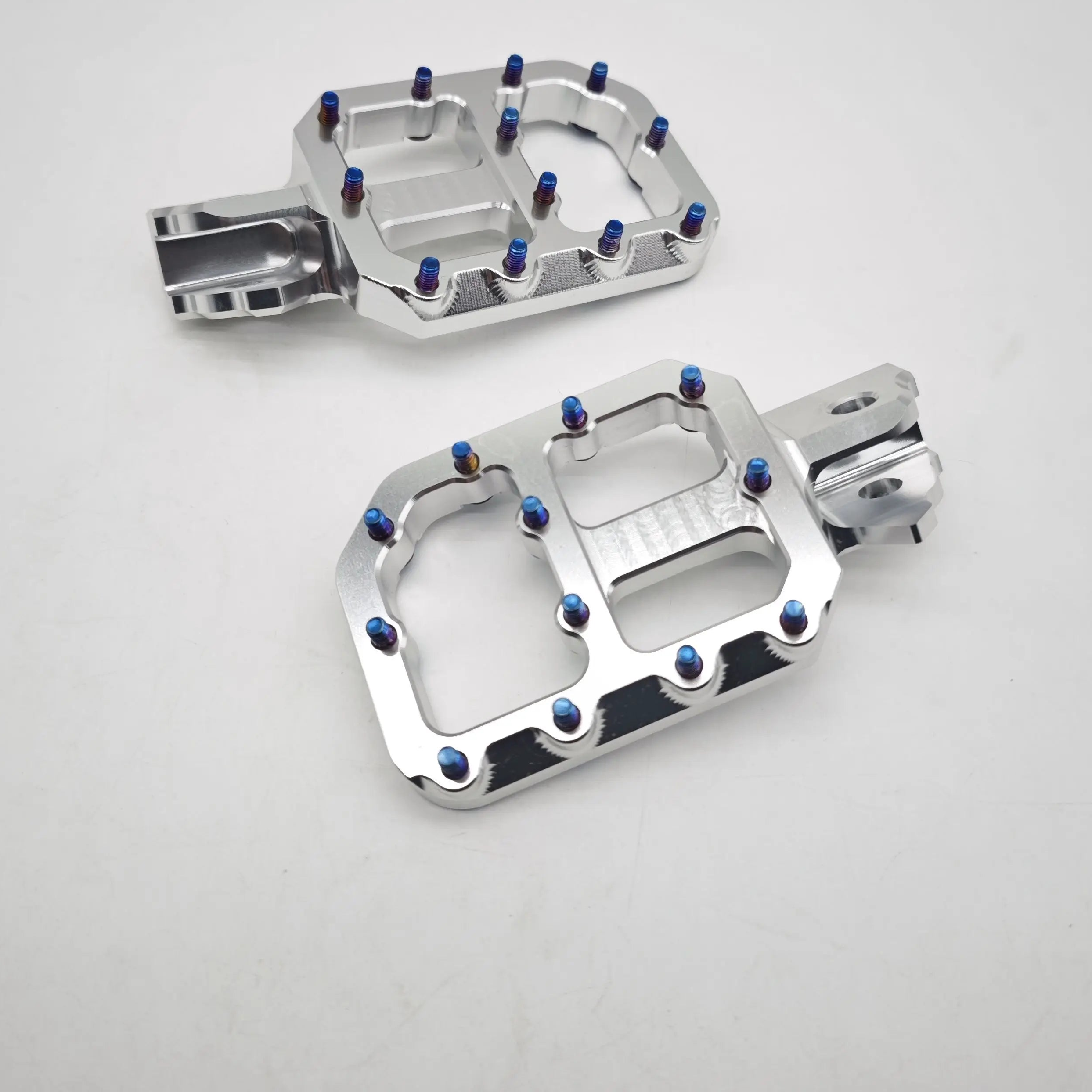 Surron Ultra Bee/LBX Wide Titanium Pegs