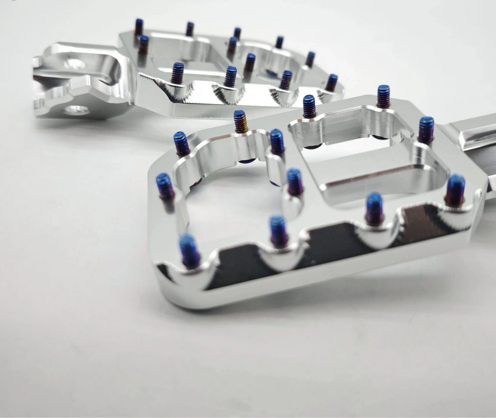 Surron Ultra Bee/LBX Wide Titanium Pegs