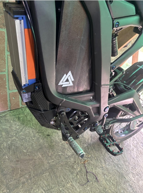 Surron LBX/79 Bike Complete Titanium Bolt Kit. - AxMotos