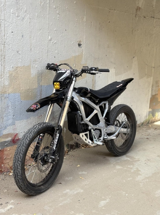 Surron Ultra Bee Upgraded Chrome/Black Bash Guard V2 - AxMotos